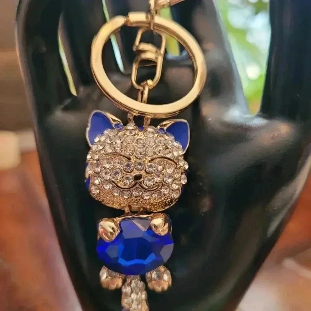 Red, Black, or Blue Crystal Cat Keychain. Your Choice - Picture 3 of 12